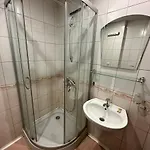 아파트 Ramada 2 - *