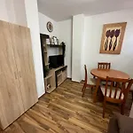 Ramada 2 - 아파트