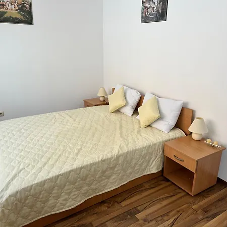 Апартаменты Ramada 2 - *